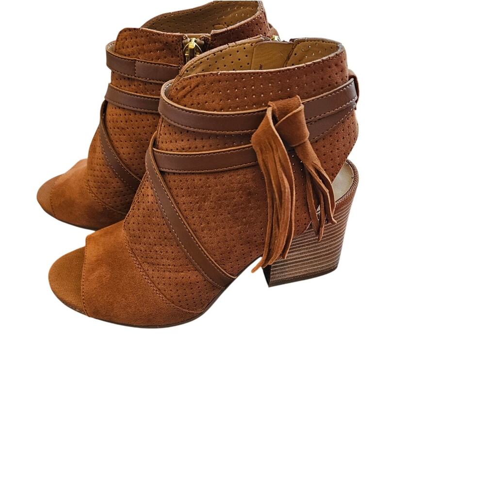 NIB 7‎ Peep-Toe Cognac Suede Block Ankle Boots Franco Sarto